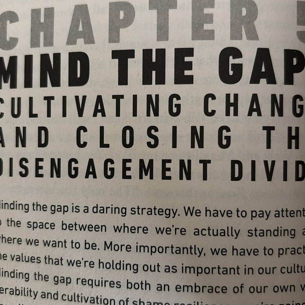 Daring Greatly by Brené Brown - Picture 3 of 11